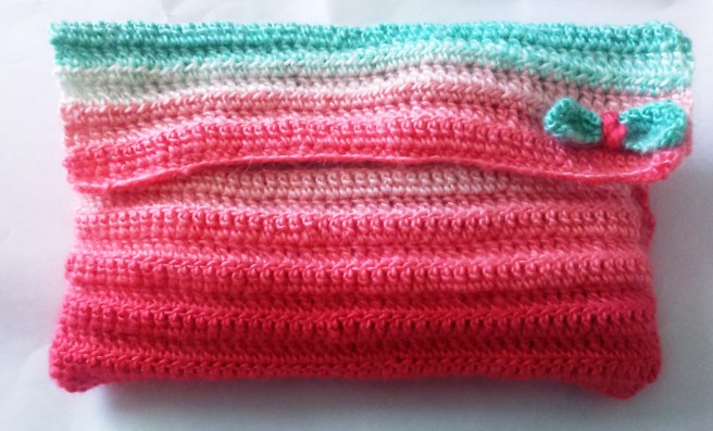 Pochette au crochet par le Bazar de Milipuce