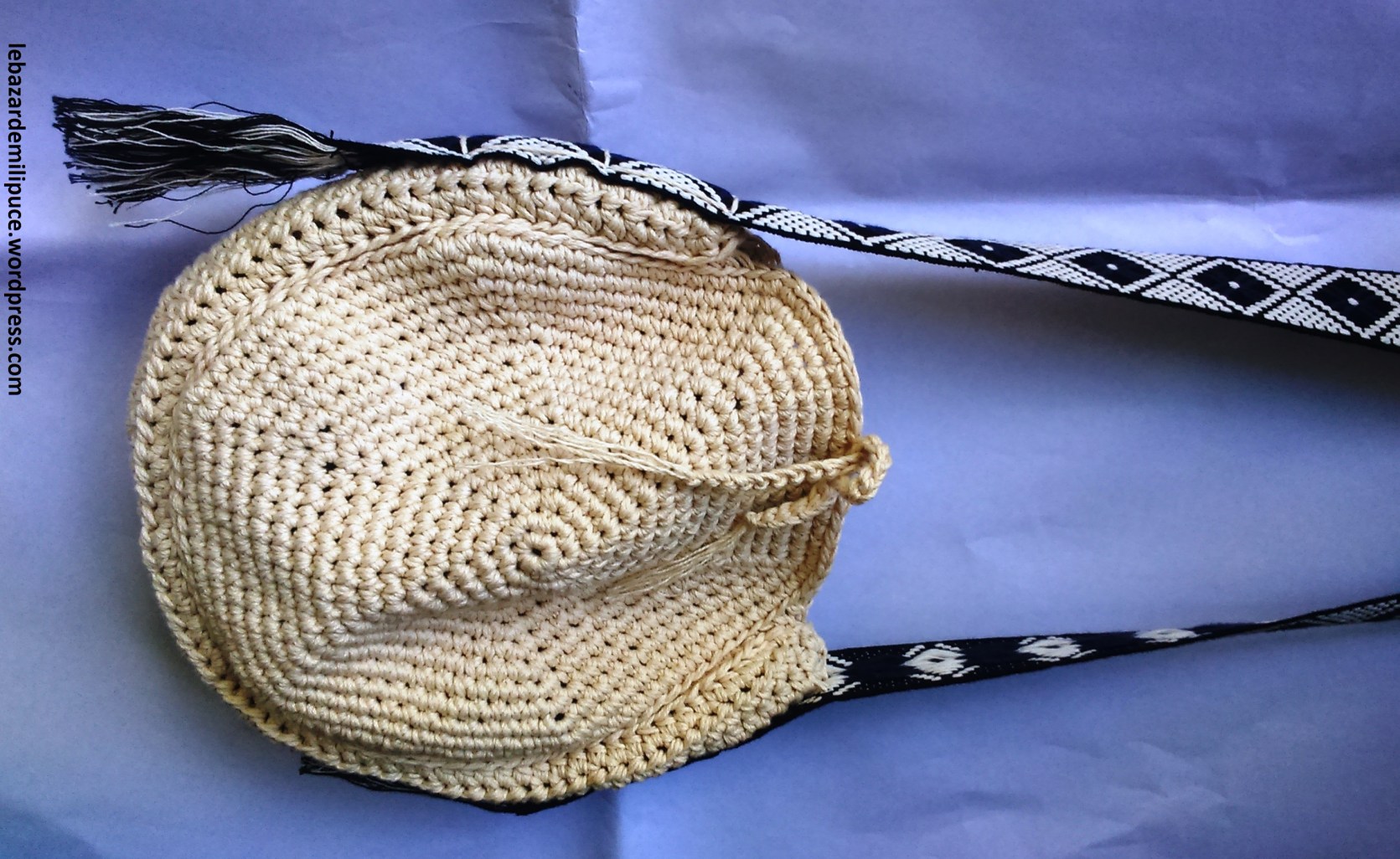 sac crochet attandant les vacances le bazar de milipuce.jpg